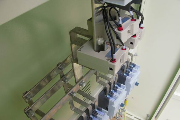 长征镇控制箱-3683讲讲控制箱的使用特点